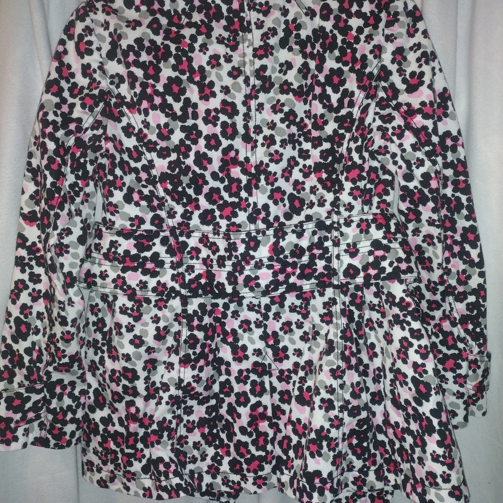 Pink Leopard Trench Coat with Belt - Picture 4 of 6